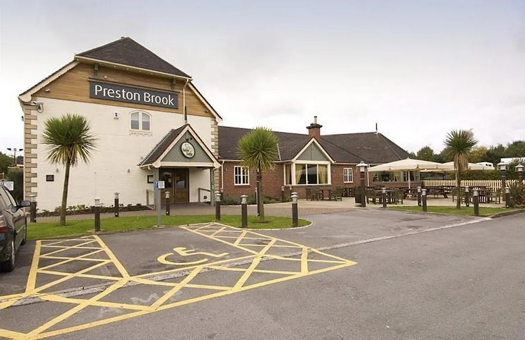 Premier Inn Runcorn-1