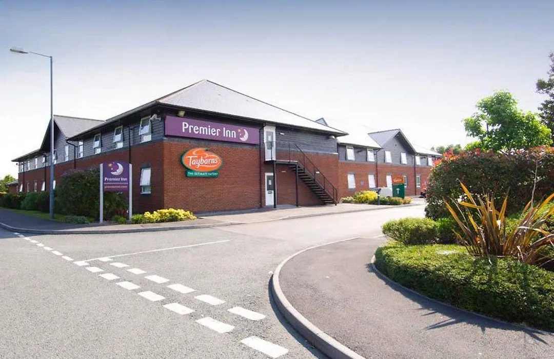 Premier Inn Swansea North-1