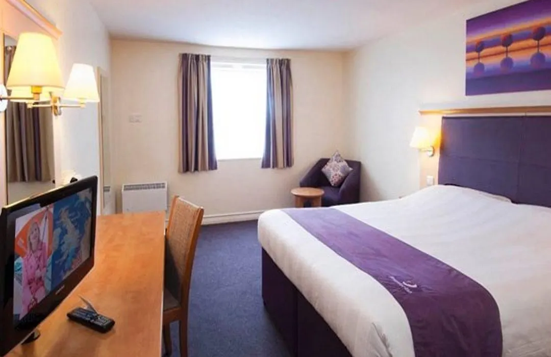 Premier Inn Newport Wales - M4 J24-1