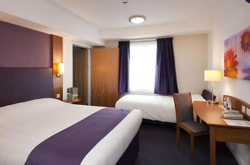Premier Inn Andover-1