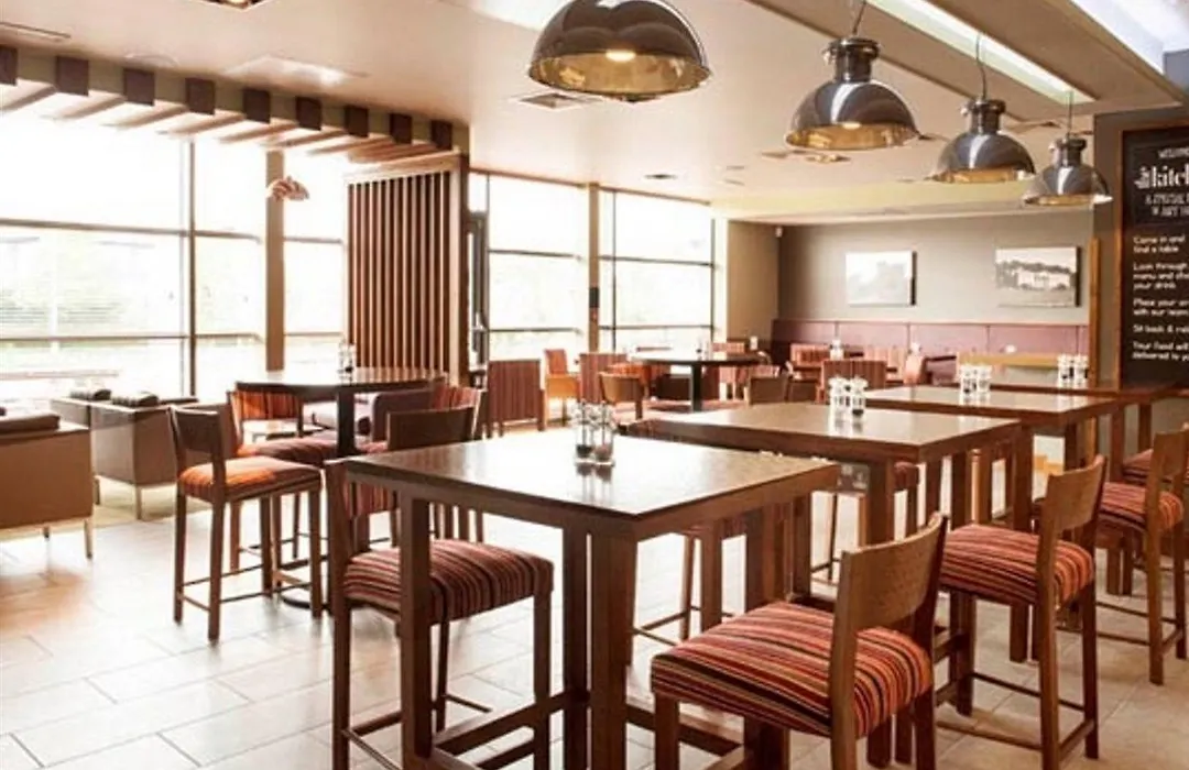 Premier Inn Dudley Town Centre-1