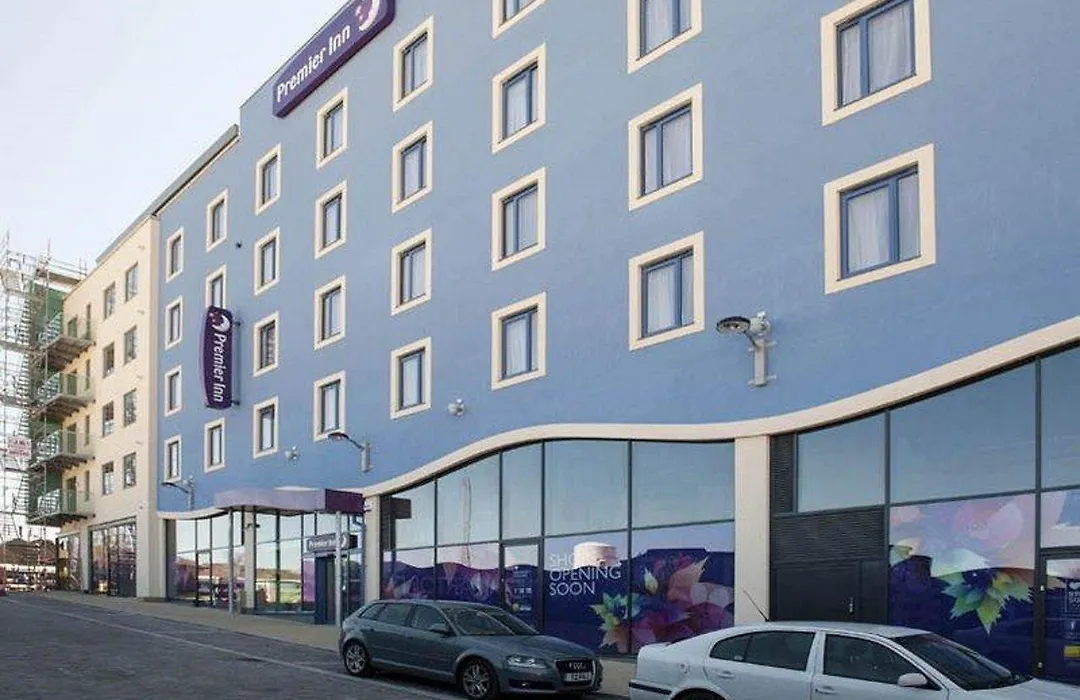 Premier Inn Dorchester-1
