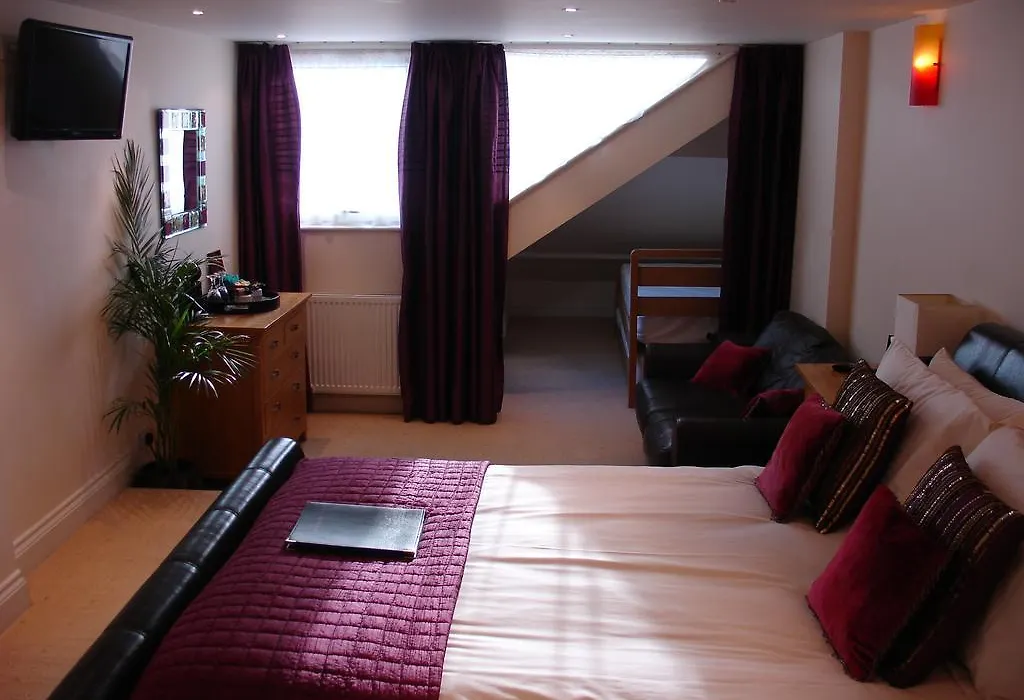 Atlantic Heights Guest House-1