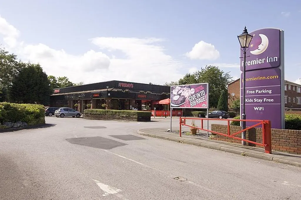 Premier Inn Watford North-1