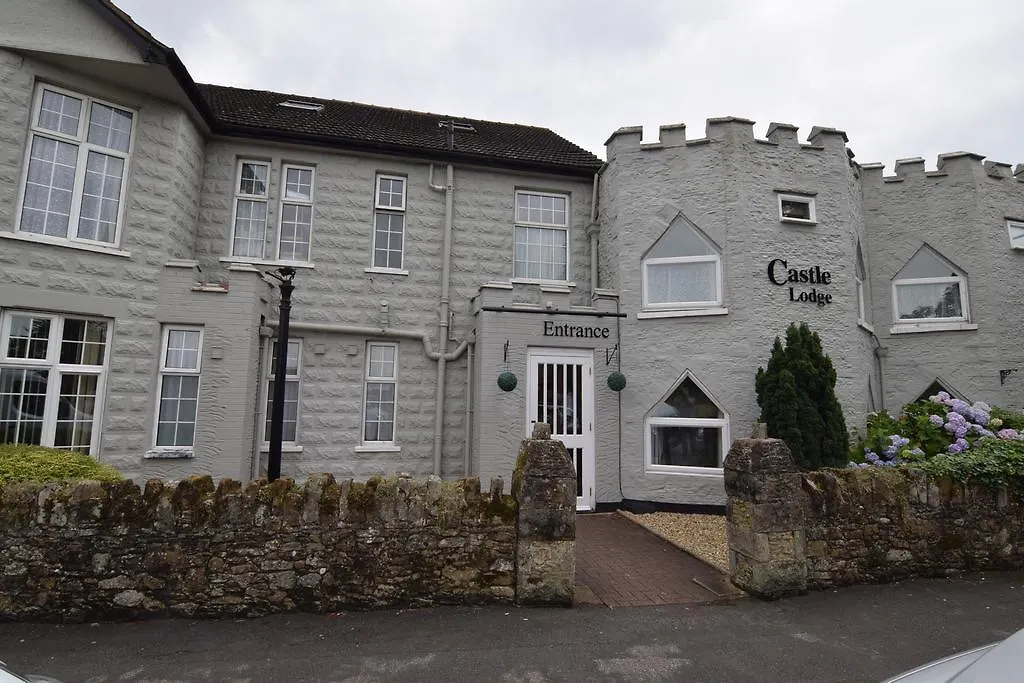 Castle Lodge-1