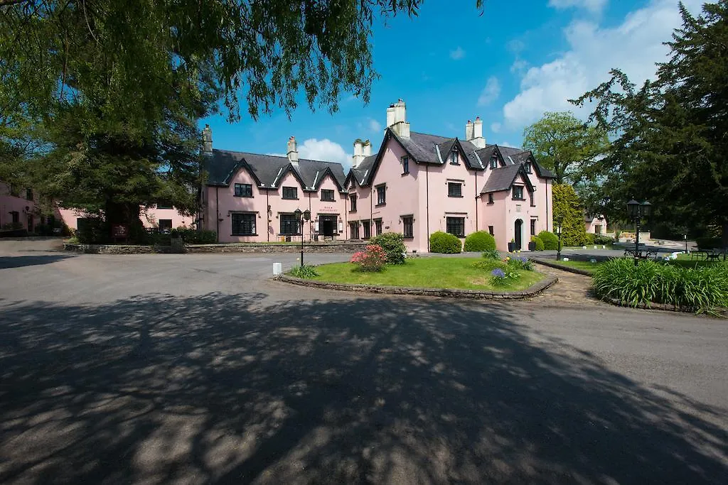 Cwrt Bleddyn Hotel & Spa-1