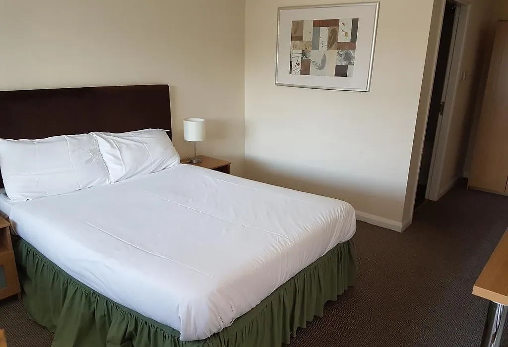 Plough Motel-1