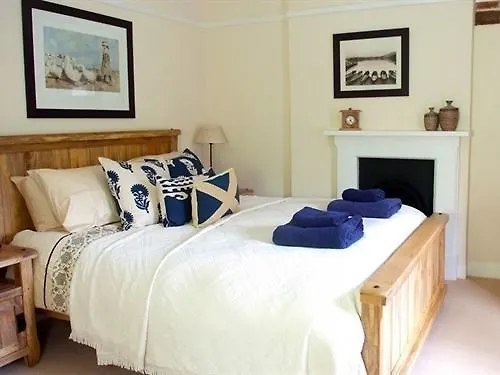The Dove Inn-1