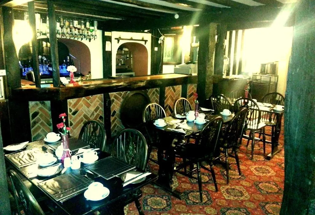 Riverside Hotel-1