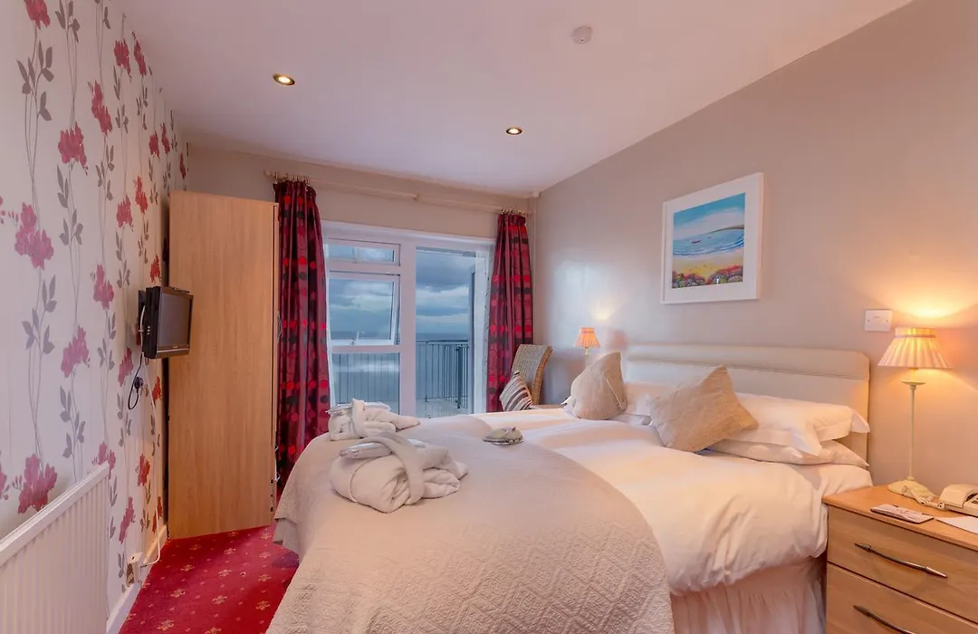 Fieldhead Hotel & Horizons Restaurant-1