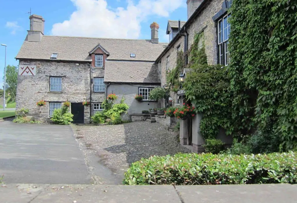The Three Cocks Coaching Inn-1