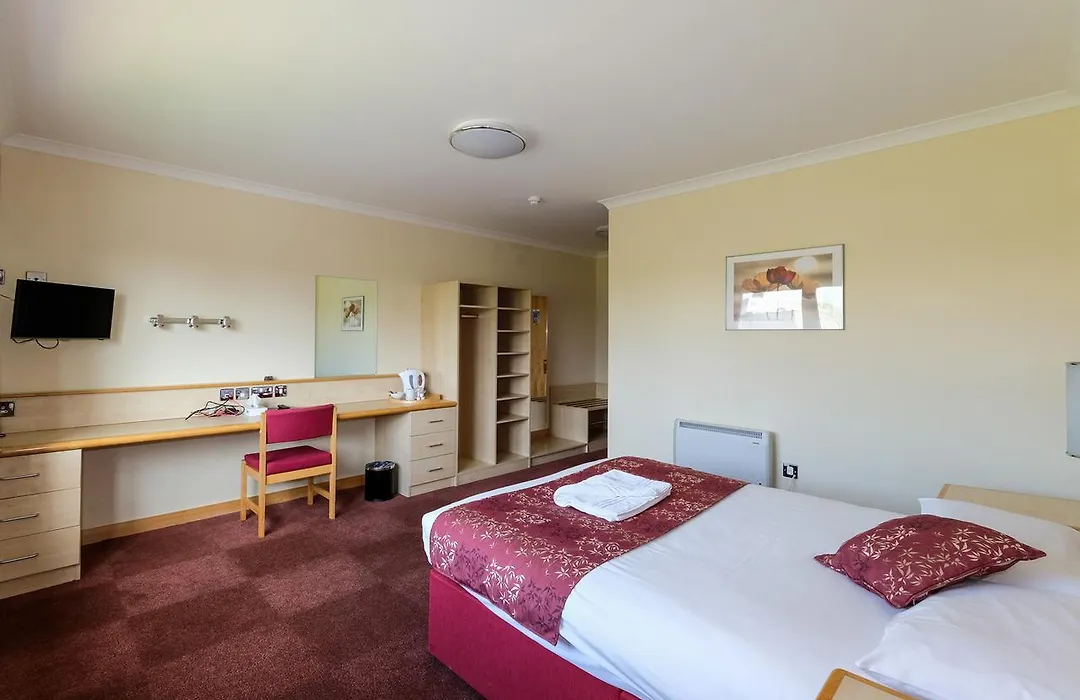 The Ridgeway House-1