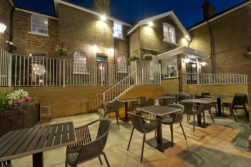 The Golden Hope Wetherspoon-1