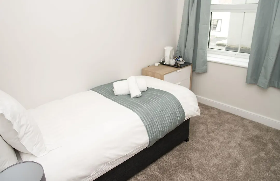 Longstone House Bed & Breakfast-1
