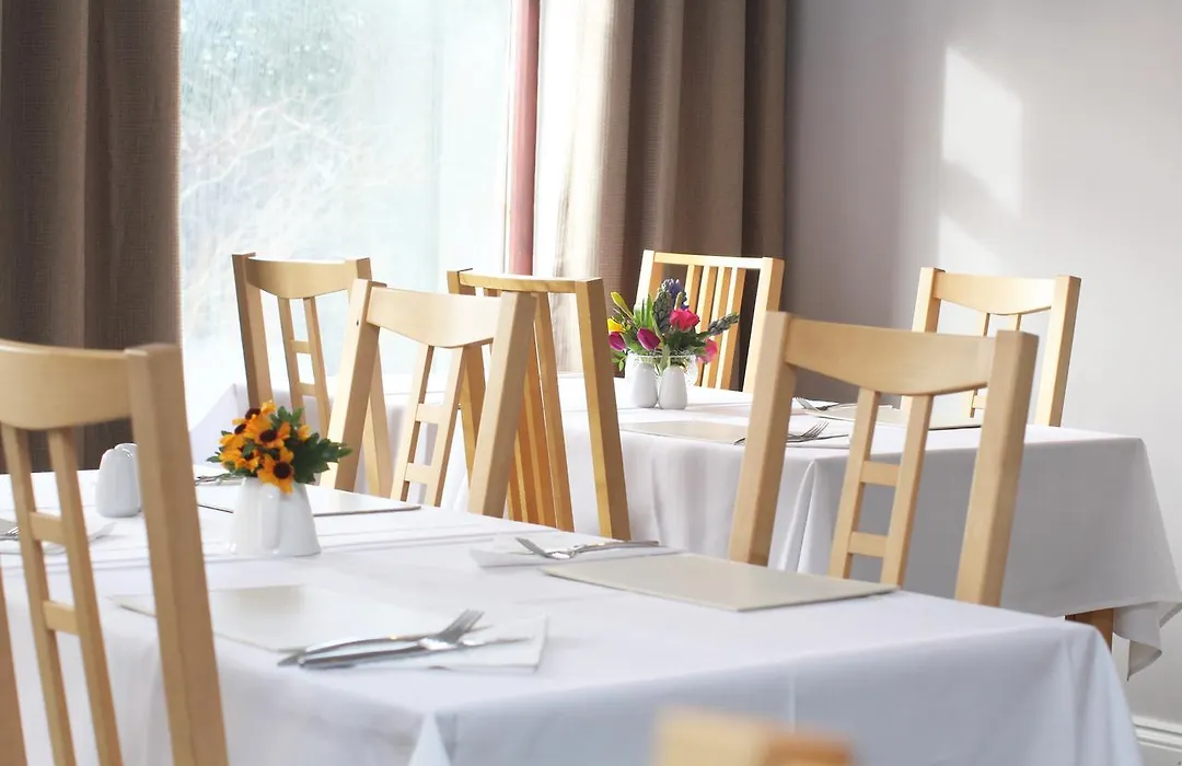 Vale Park Hotel-1