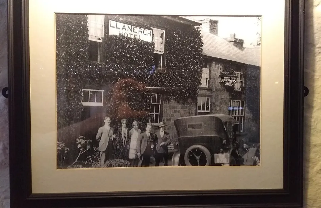 Llanerch Inn-1