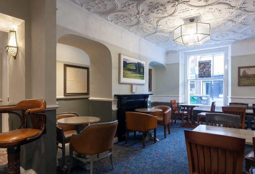 The Greyhound Wetherspoon-1
