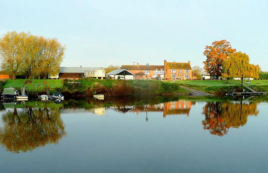 Lower Lode Inn-1