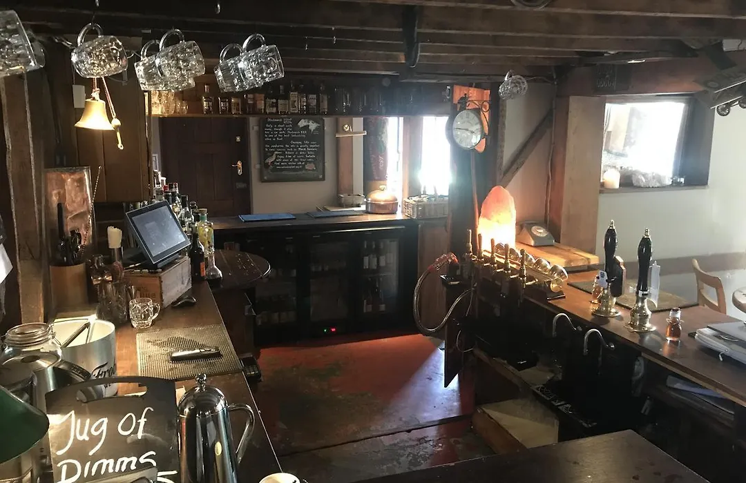 The Red Lion Stodmarsh-1