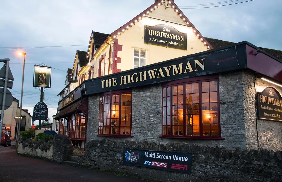 The Highwayman Inn-1