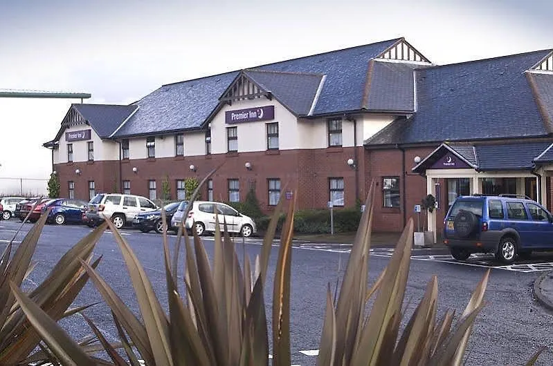 Premier Inn Greenock-1