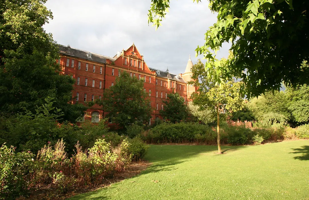 Rowton Hotel-1