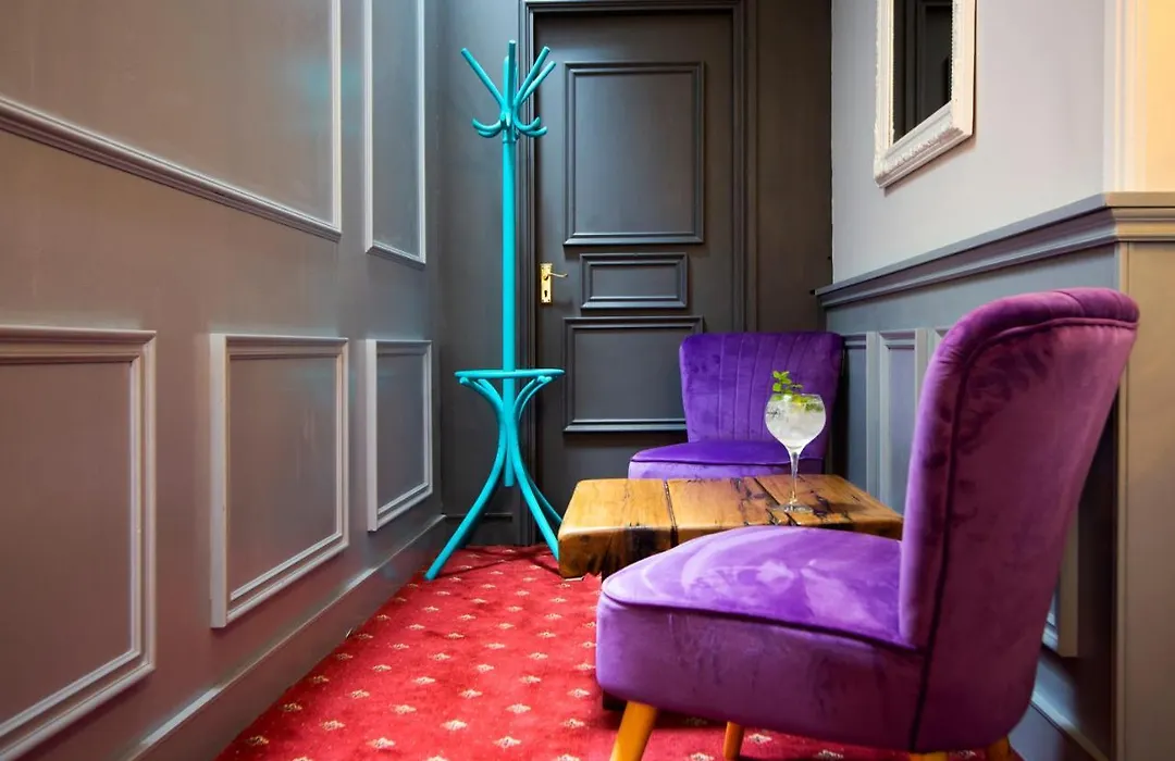 The Cedars Hotel, Loughborough-1
