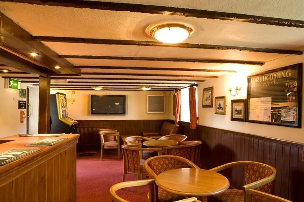 Queens Head Hotel By Greene King Inns-1