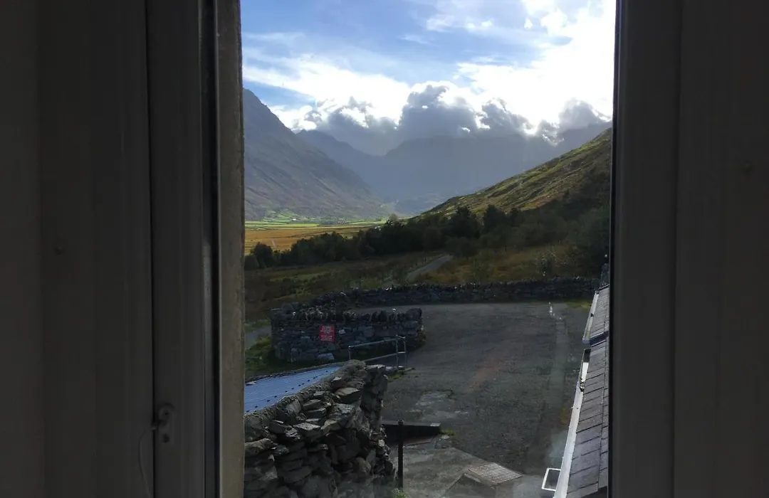 Snowdonia Mountain Hostel-1