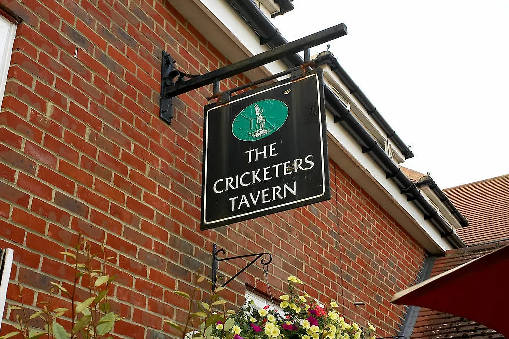 Potters International Hotel-1