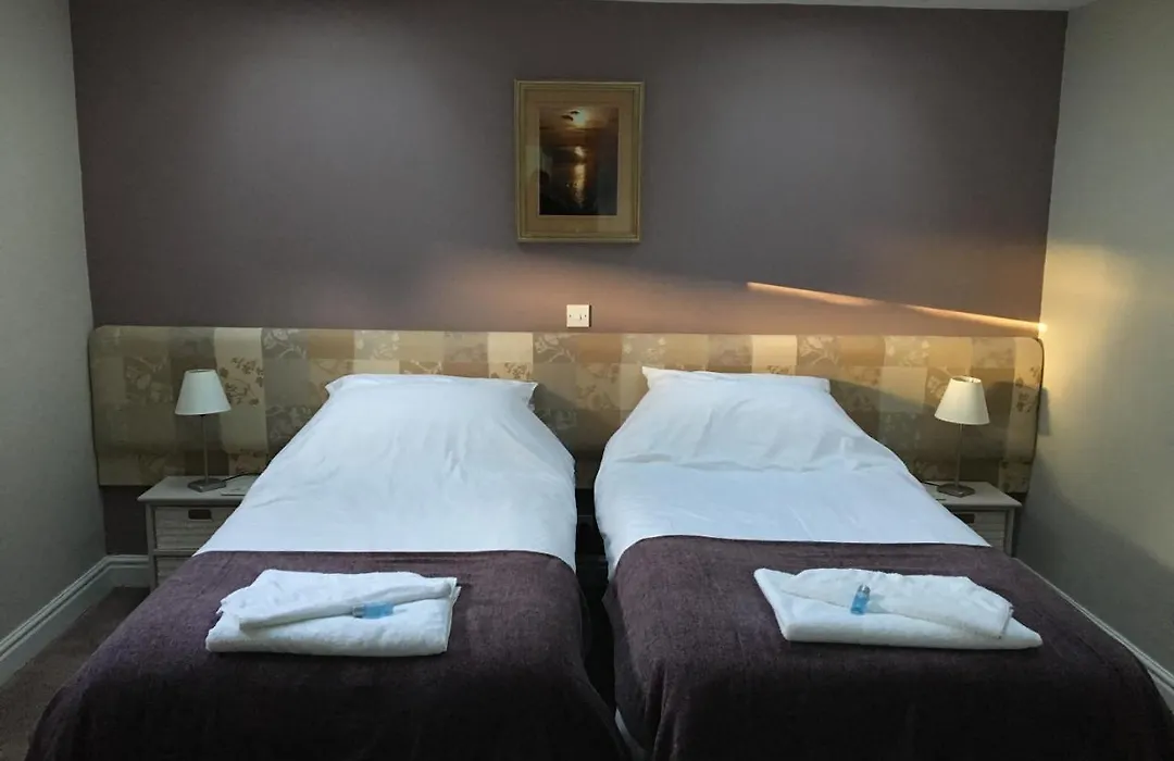 Linden Tree Holiday Apartments-1