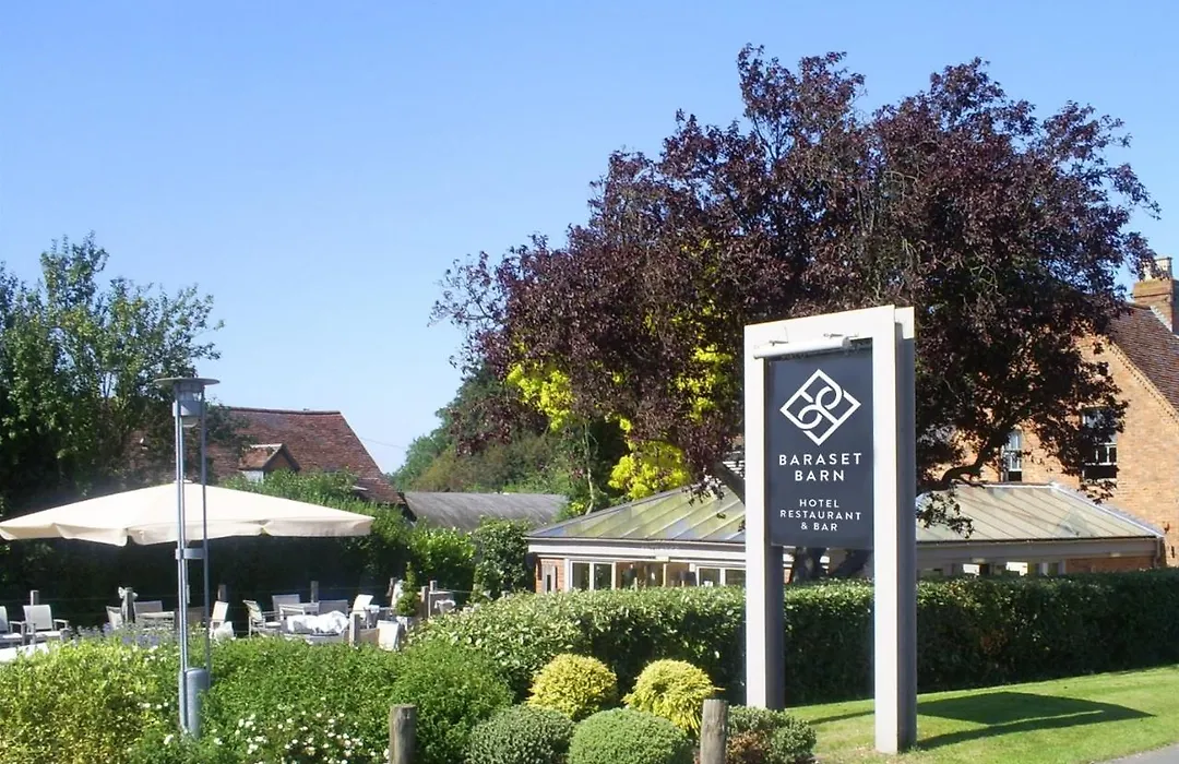 Baraset Barn Hotel-1