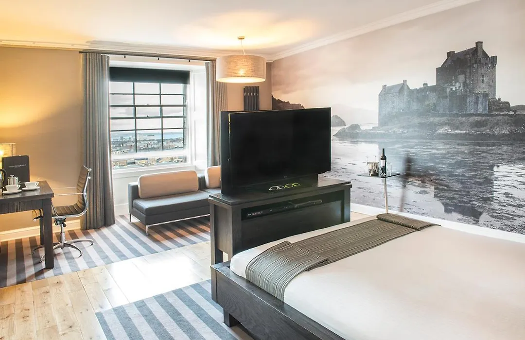 Rooms & Suites Picardy Place-1