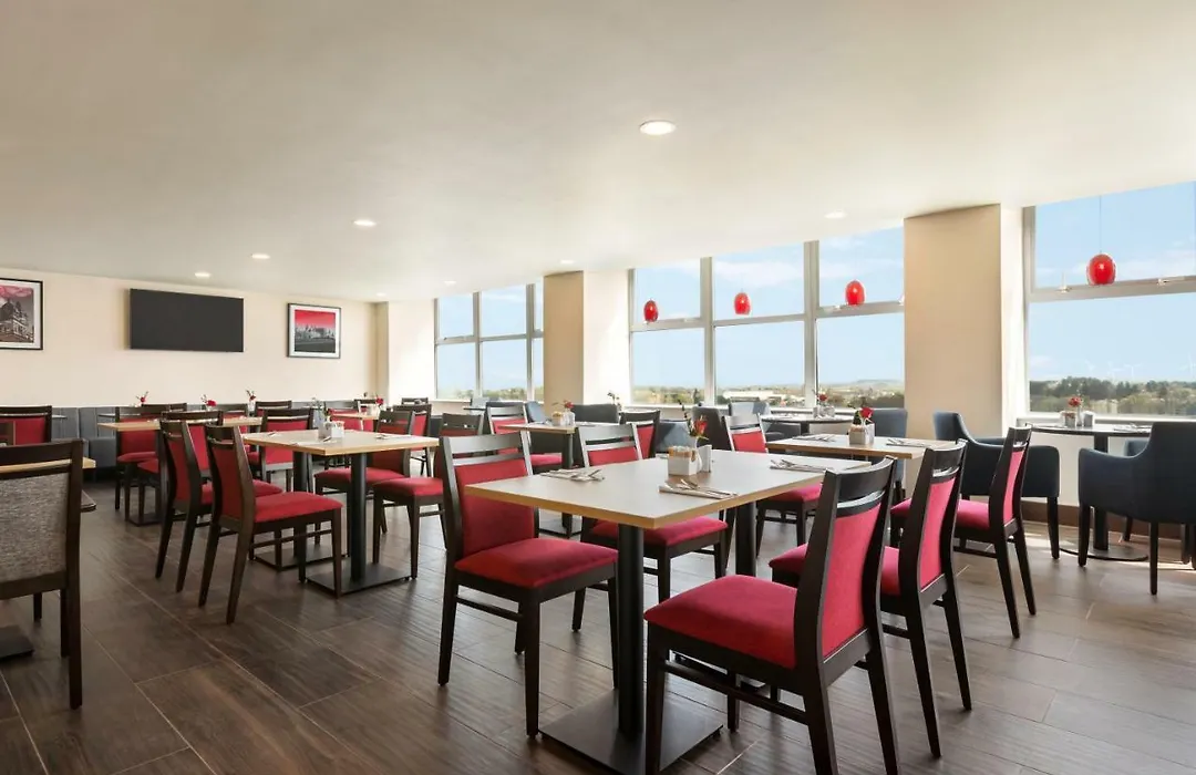 Ramada East Kilbride-1