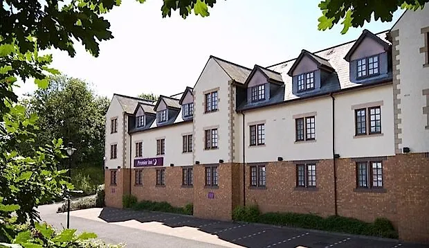 Premier Inn Glasgow - Bearsden-1