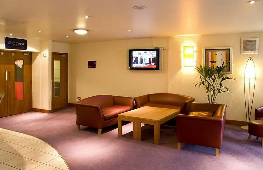 Premier Inn London Heathrow M4/J4-1