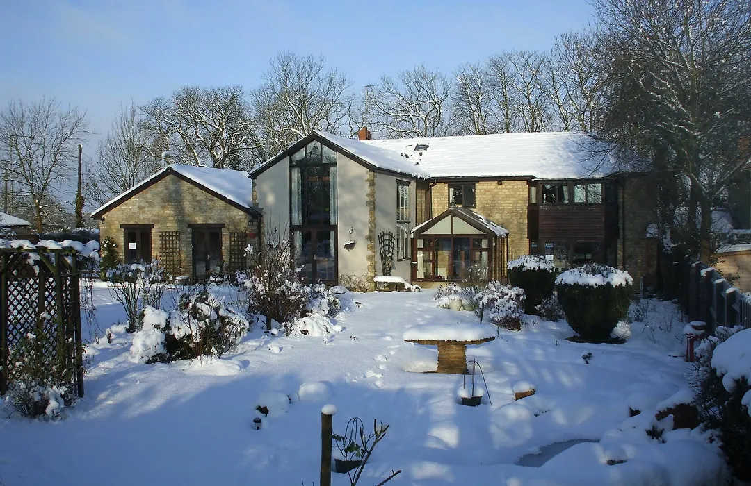 Silverstone Bed And Breakfast-1