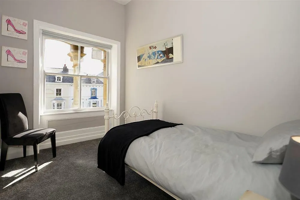 Llandudno Apartments-1