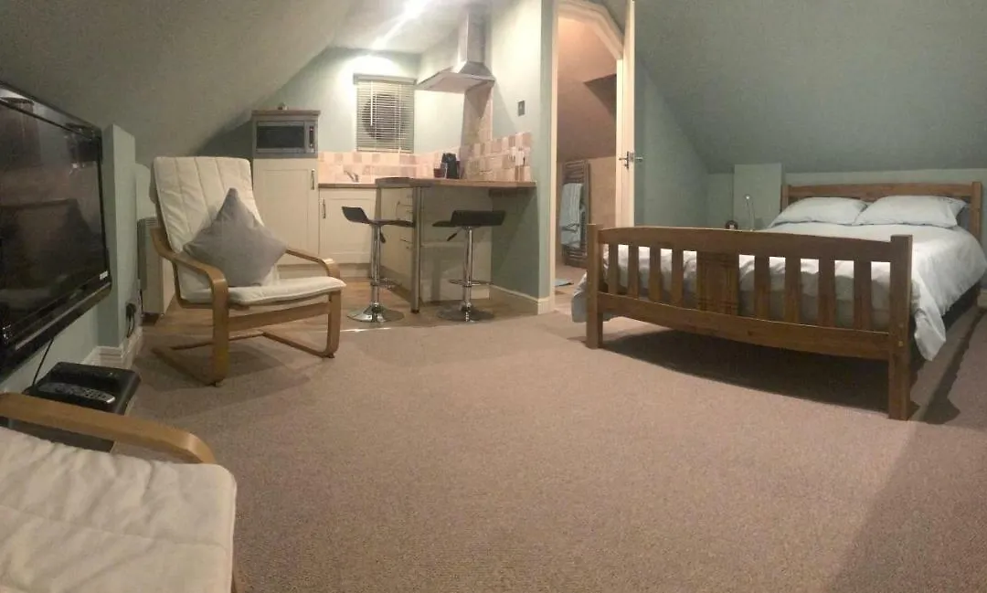 Somersall Park Studio-1