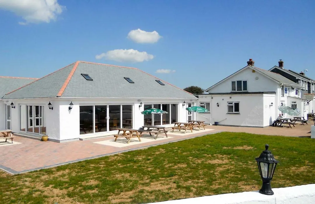 Newperran Holiday Resort By Away Resorts-1