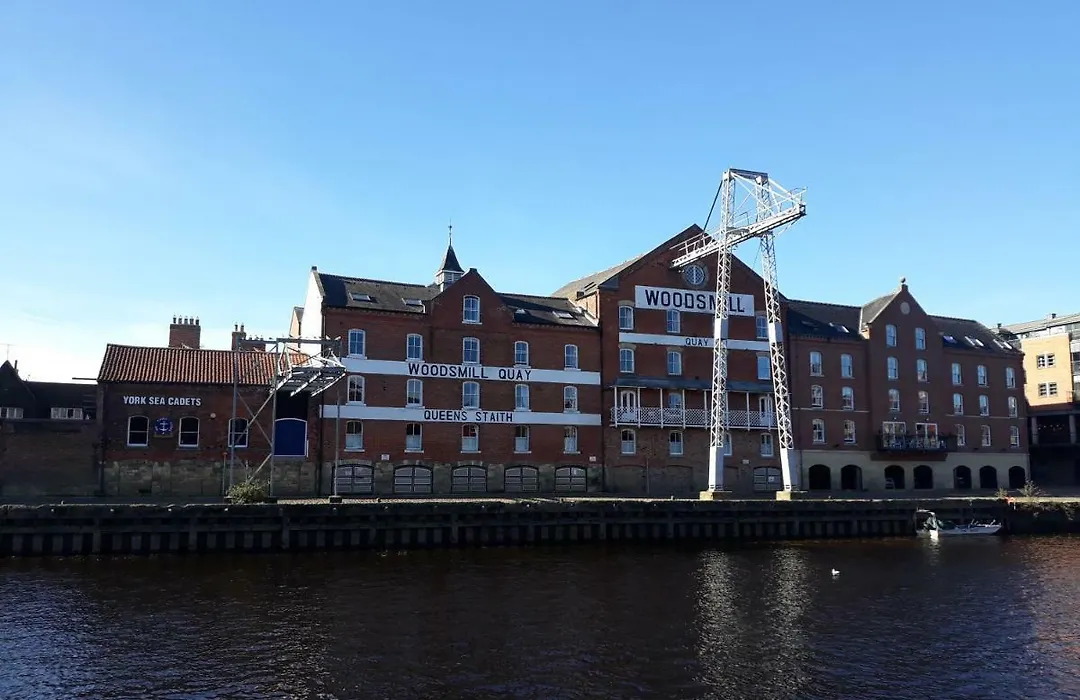 Riverside Apartment York-1