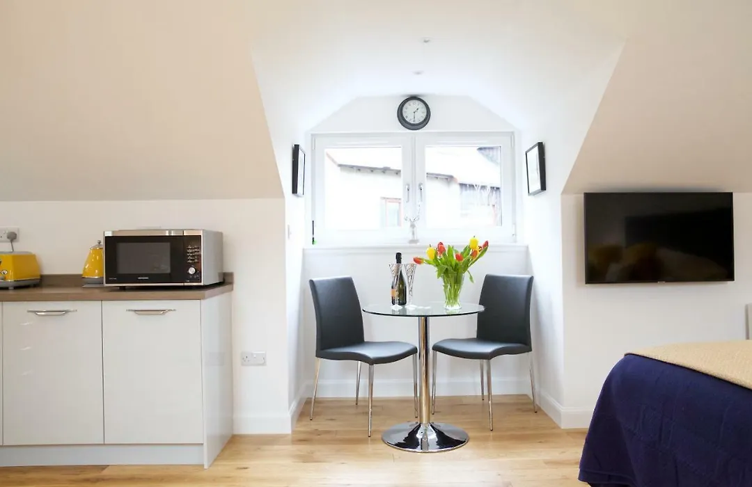 Dunmurray Lodge Guesthouse And Loft Apartment-1
