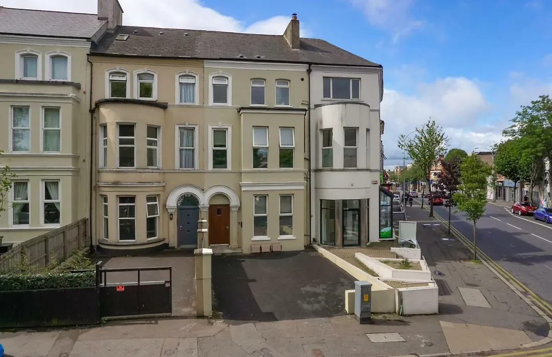 Wellington Park Boutique Apartments-1