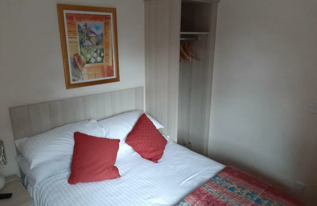 The Pilgrim'S Guest House-1