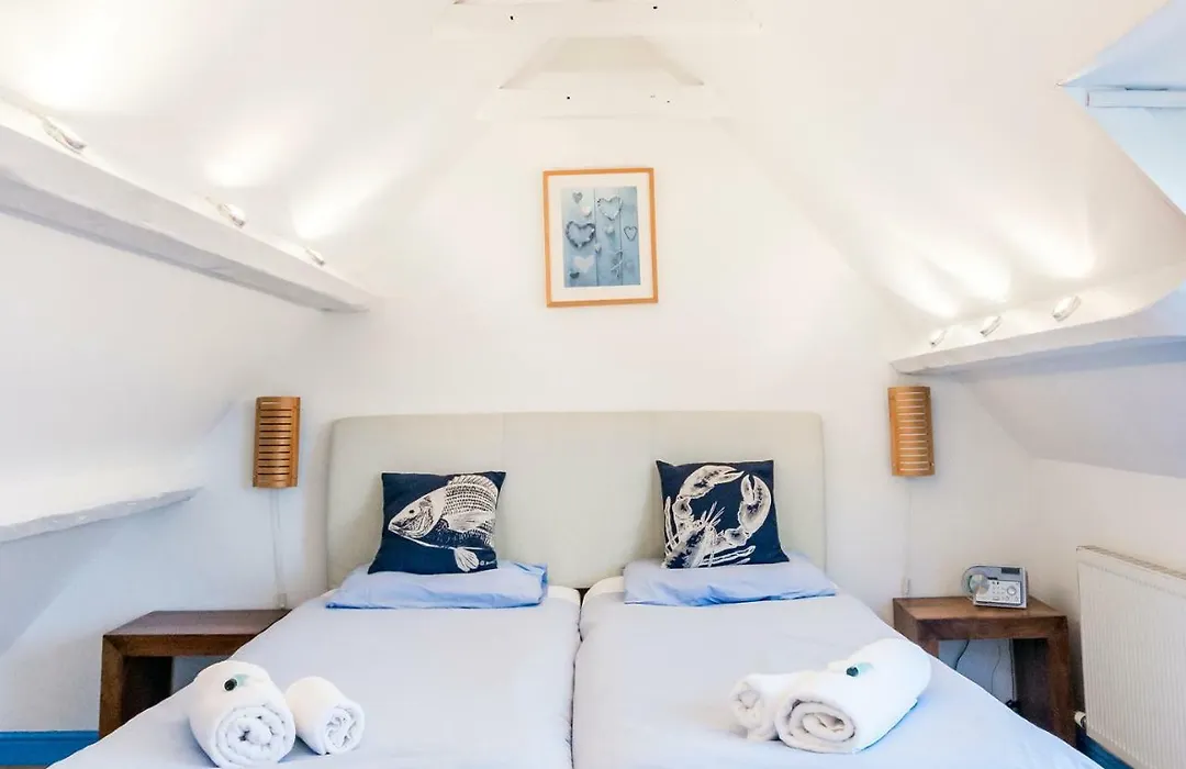 Griffin Cottage-1