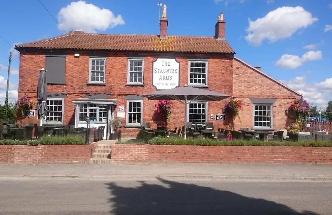 Staunton Arms-1