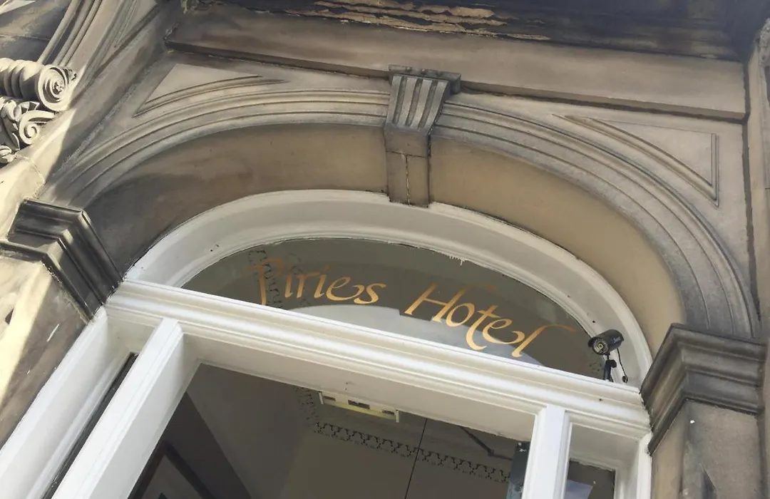 Piries Hotel-1