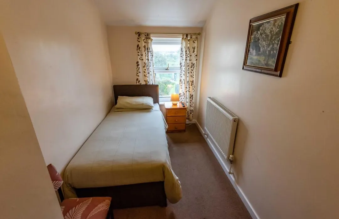 Aarondale Guest House-1