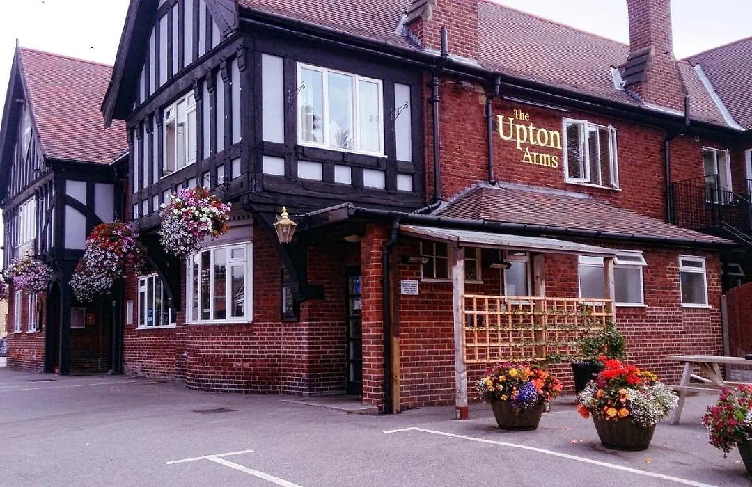 Upton Arms Hotel-1