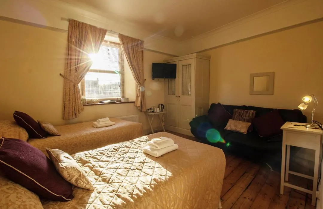 Moor End Guest House-1